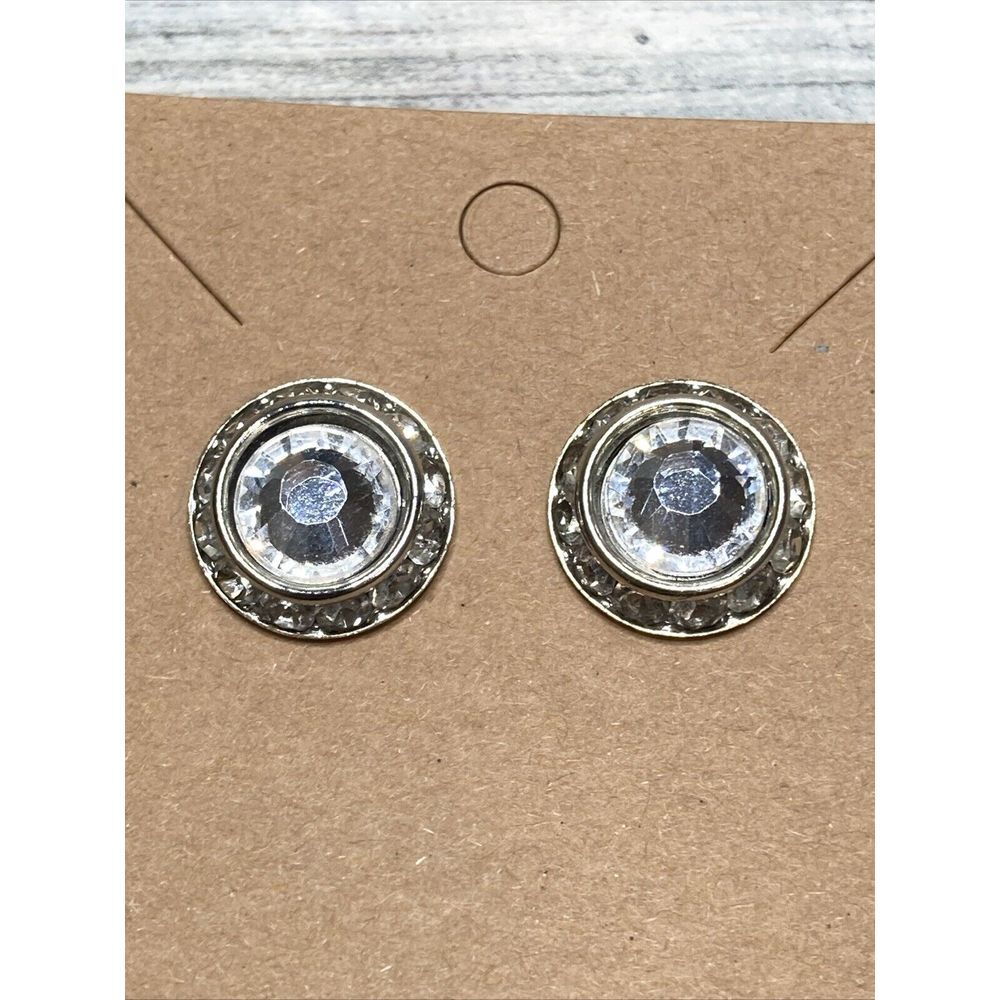 Clear Acrylic Stone‎ Stud Post Earrings Halo NWOT silver Tone